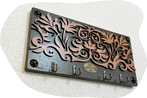 鍵を取り出しやすくする「キーフック」