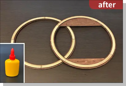 円形のウォールシェルフの前面・背面に水性ウレタンニスを塗布した写真